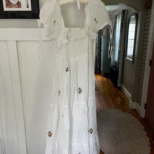 Banjanan puff sleeve floral embroidered maxi dress - S